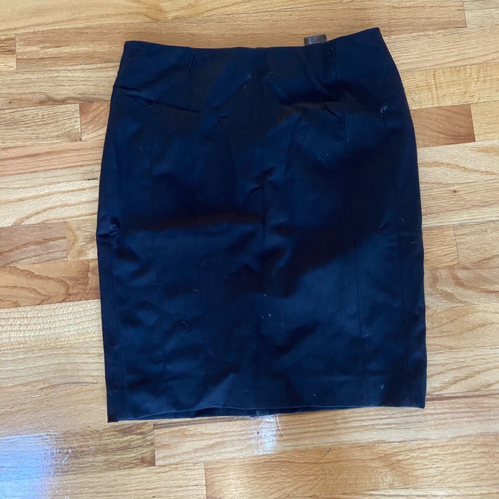 Hand m black pencil skirt